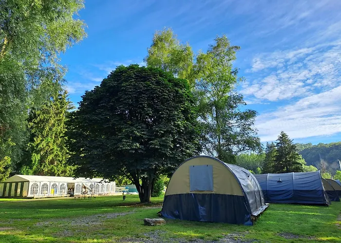 Les Pommiers Camping